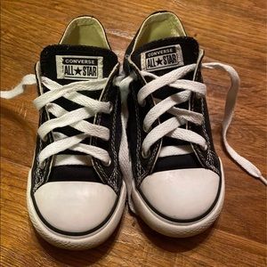Kids black converse size 10